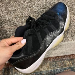 Air Jordan 11 retro low barons
